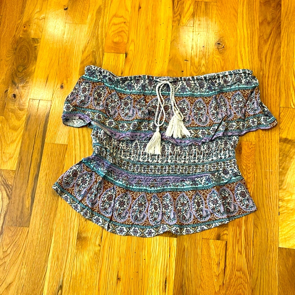 American Eagle tube, top, in great condition